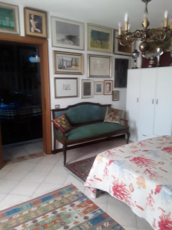 L'Onda Hotel Ористано Екстериор снимка