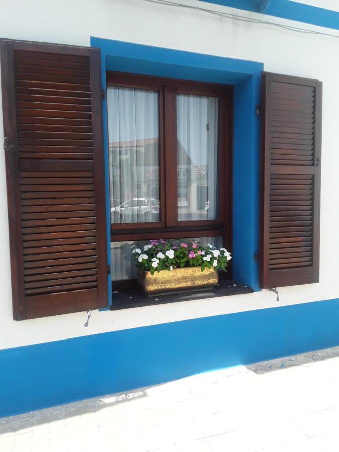 L'Onda Hotel Ористано Екстериор снимка